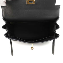 将图像加载到图库查看器中，HERMES Kelly Retourne Black Togo Leather Size 28
