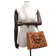 将图像加载到图库查看器中，GUCCI Diana Bamboo Tote Bag Light brown702721 Diamond Cutout Leather Size Small
