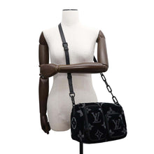 Load image into Gallery viewer, LOUIS VUITTON Keepall Bandouliere NoirM45438 Monogram Eclipse Tuftage Size 25
