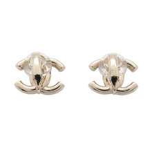 Load image into Gallery viewer, CHANEL CC Logo Earring Champagne Gold Metal
