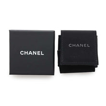 将图像加载到图库查看器中，CHANEL CC Logo Earring Champagne Gold Metal
