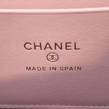 Load image into Gallery viewer, CHANEL Matelasse Coin Card Case PinkAP4253 Caviar Leather
