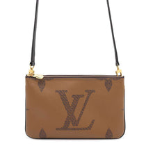 Load image into Gallery viewer, LOUIS VUITTON Pochette double zip NoirM69203 Monogram Monogram / Giant Reverse
