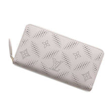 Load image into Gallery viewer, LOUIS VUITTON Zippy Wallet Bloom Gray / PinkM13469 Monogram Mahina
