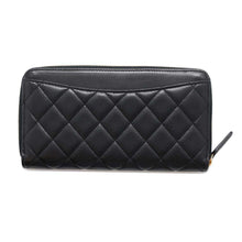 Load image into Gallery viewer, CHANEL Matelasse Zip Around Chozai Cloth BlackAP0242 Lambskin
