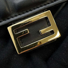 将图像加载到图库查看器中，FENDI Shoulder Bag Black8M0498 Leather
