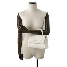 将图像加载到图库查看器中，CHANEL Coco Handle 2WAYHandbag WhiteA92990 Caviar Leather Size XS
