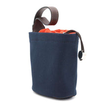 将图像加载到图库查看器中，HERMES On the Go Dog Treat Pouch Navy/Feu Canvas Nylon
