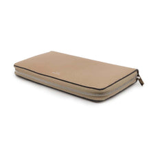 将图像加载到图库查看器中，CELINE Long wallet Beige105003AFE Leather
