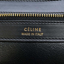 Load image into Gallery viewer, CELINE Hippo phantom Black/Brown Leather Goat fur Size Medium
