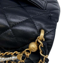 将图像加载到图库查看器中，CHANEL Mini Flap Bag BlackAS4385 Lambskin
