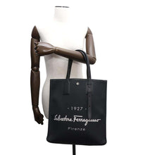 将图像加载到图库查看器中，Ferragamo Tote Bag Black240797 Canvas Leather
