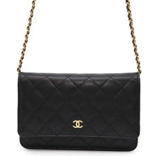 将图像加载到图库查看器中，CHANEL Classic Chain Wallet BlackAP0250 Caviar Leather
