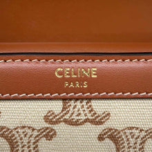 将图像加载到图库查看器中，CELINE Triomphe Small Flap Wallet Brown/Beige10D782FCW.01BC Canvas/Leather
