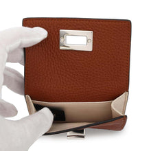 将图像加载到图库查看器中，FENDI Peekaboo Tri-Fold Wallet Brown8M0426 Leather
