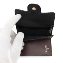 将图像加载到图库查看器中，CHANEL Matelasse Classic Small Flap Wallet BlackAP0230 Caviar Leather
