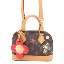 将图像加载到图库查看器中，LOUIS VUITTON Nano Alma Vivienne Candy RedM12199 Monogram
