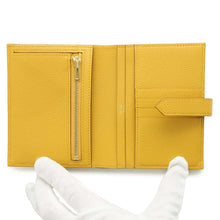 Load image into Gallery viewer, HERMES Bean compact Jaune Ambre Epsom
