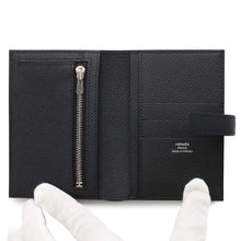 将图像加载到图库查看器中，HERMES HPassant Compact Black Epsom
