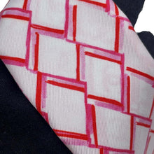 将图像加载到图库查看器中，CHANEL CC Logo Scarf White/Red/Pink Silk100%
