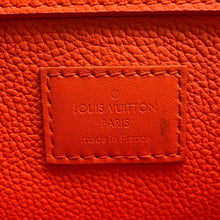 将图像加载到图库查看器中，LOUIS VUITTON LV Aloe Gram BumbagNV OrangeM59625 Grained Calf Leather
