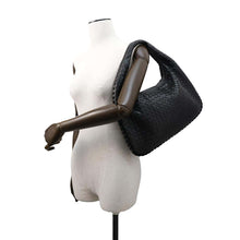 将图像加载到图库查看器中，Bottega Veneta INTRECCIATO Hobo Handbag Black115653 Leather
