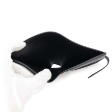 Load image into Gallery viewer, HERMES Bean compact Black Veau Madame
