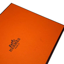 Load image into Gallery viewer, HERMES Bean compact Black Veau Madame
