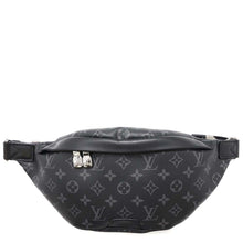 Load image into Gallery viewer, LOUIS VUITTON Discovery・Bumbag NoirM44336 Monogram Eclipse
