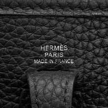 将图像加载到图库查看器中，HERMES Evelyne Black Taurillon Clemence Size TPM
