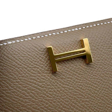 Load image into Gallery viewer, HERMES Bean compact Etoupe Epsom
