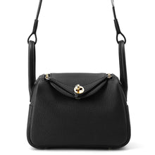 Load image into Gallery viewer, HERMES Lindy Black Taurillon Clemence Size Mini
