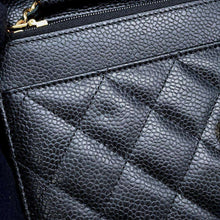 将图像加载到图库查看器中，CHANEL Matelasse Classic Chain Wallet BlackAP0250 Caviar Leather
