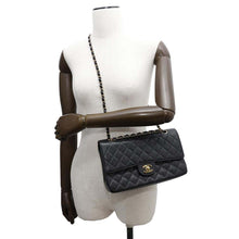 Load image into Gallery viewer, CHANEL Matelasse WChainShoulder Bag BlackA01112 Caviar Leather Size 25
