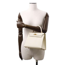 Load image into Gallery viewer, HERMES Kelly Sellier Craie Epsom Size 25
