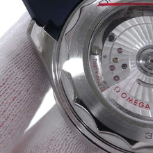 将图像加载到图库查看器中，OMEGA Seamaster Diver300M Co-Axial W42mm Stainless Steel Rubber Gray Dial210.32.42.20.06.001
