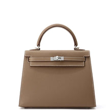 Load image into Gallery viewer, HERMES Kelly Sellier Etoupe Epsom Size 25
