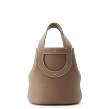 Load image into Gallery viewer, HERMES in-the-loop Tote Bag Etoupeインザループ Taurillon Clemence Swift Leather Size 18
