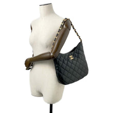 将图像加载到图库查看器中，CHANEL Matelasse Hobo Bag BlackAS3631 Leather
