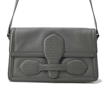 将图像加载到图库查看器中，Bottega Veneta INTRECCIATOShoulder Bag Khaki Leather
