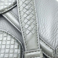 将图像加载到图库查看器中，Bottega Veneta INTRECCIATOShoulder Bag Khaki Leather
