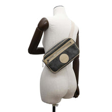 Load image into Gallery viewer, GUCCI off the grid belt bag Gray/Beige631341 GGNylon Leather
