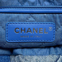 将图像加载到图库查看器中，CHANEL CHANEL22 Backpack BlueAS3859 Denim
