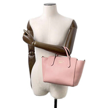 将图像加载到图库查看器中，GUCCI Swing Mini Handbag Pink368827 Leather
