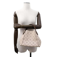 Load image into Gallery viewer, LOUIS VUITTON Hina claimM51950 Monogram Mahina Size PM
