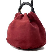 将图像加载到图库查看器中，LOEWE Bounce 2WAY Handbag Red suede
