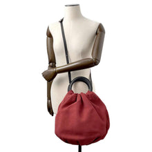 将图像加载到图库查看器中，LOEWE Bounce 2WAY Handbag Red suede
