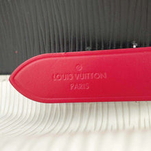 Load image into Gallery viewer, LOUIS VUITTON Neonoe White/Black/RedM55394 Epi Leather
