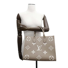 将图像加载到图库查看器中，LOUIS VUITTON Onthego Tourterelle/ClaimM45494 Monogram Empreinte Leather Size MM
