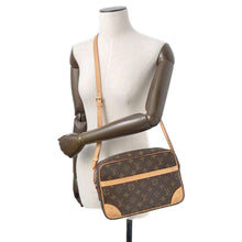 Load image into Gallery viewer, LOUIS VUITTON Trocadero BrownM51274 Monogram Size 27
